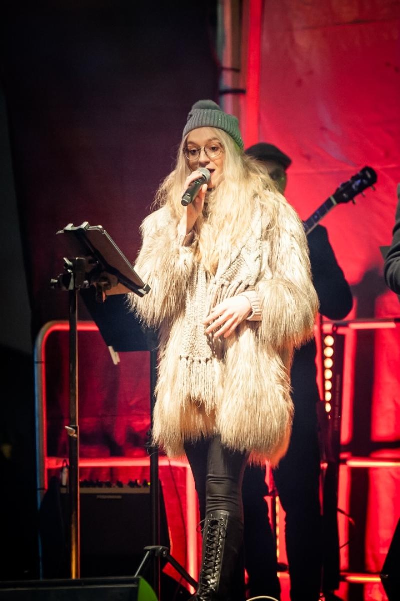 Zdjęcie w galerii na portalu naszraciborz.pl: Sobotni wieczór na jarmarku na Zamku Piastowskim [FOTO i WIDEO, PROGRAM NA NIEDZIELĘ] wiadomości z regionu