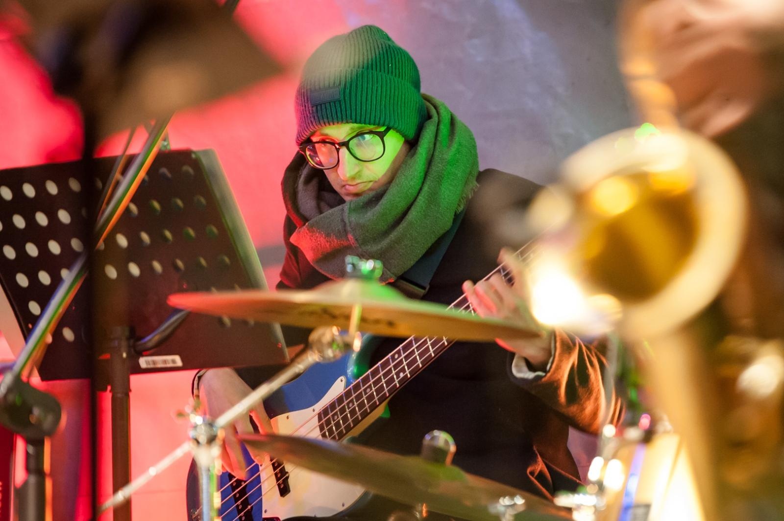 Zdjęcie w galerii na portalu naszraciborz.pl: Sobotni wieczór na jarmarku na Zamku Piastowskim [FOTO i WIDEO, PROGRAM NA NIEDZIELĘ] wiadomości z regionu