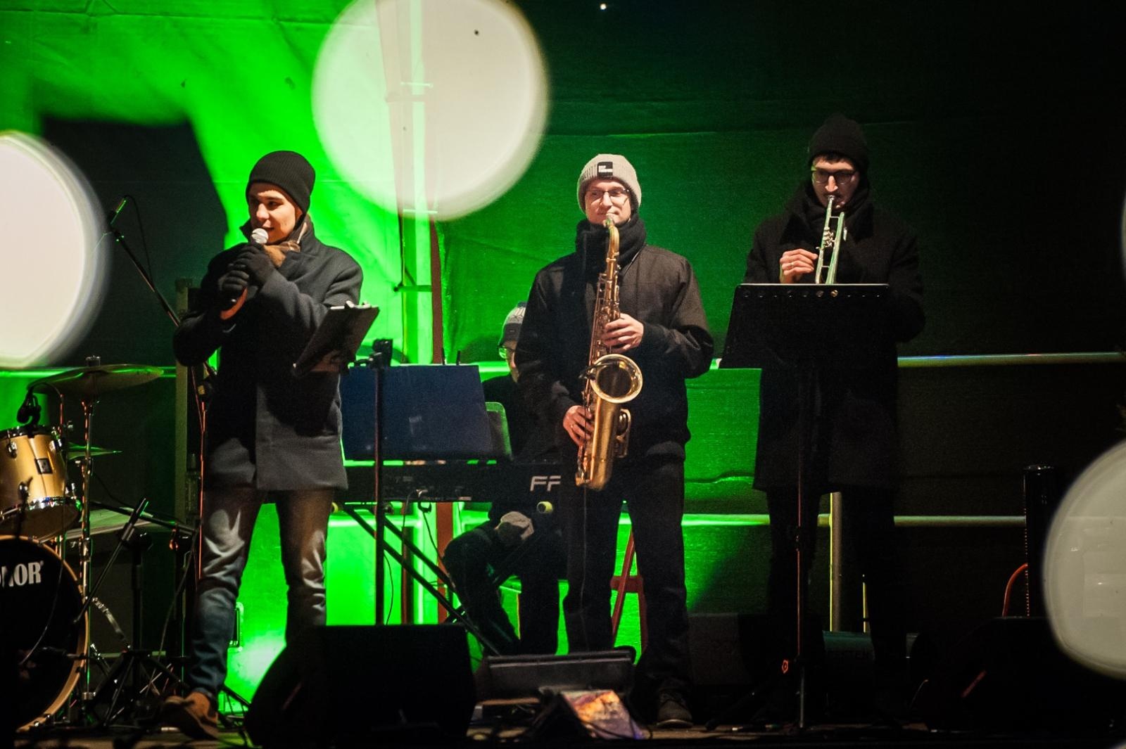 Zdjęcie w galerii na portalu naszraciborz.pl: Sobotni wieczór na jarmarku na Zamku Piastowskim [FOTO i WIDEO, PROGRAM NA NIEDZIELĘ] wiadomości z regionu