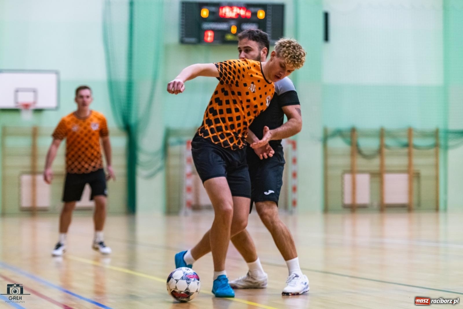 Zdjęcie w galerii na portalu naszraciborz.pl: HLPN. Sobota z futsalem w hali OSiR [FOTO] wiadomości z regionu
