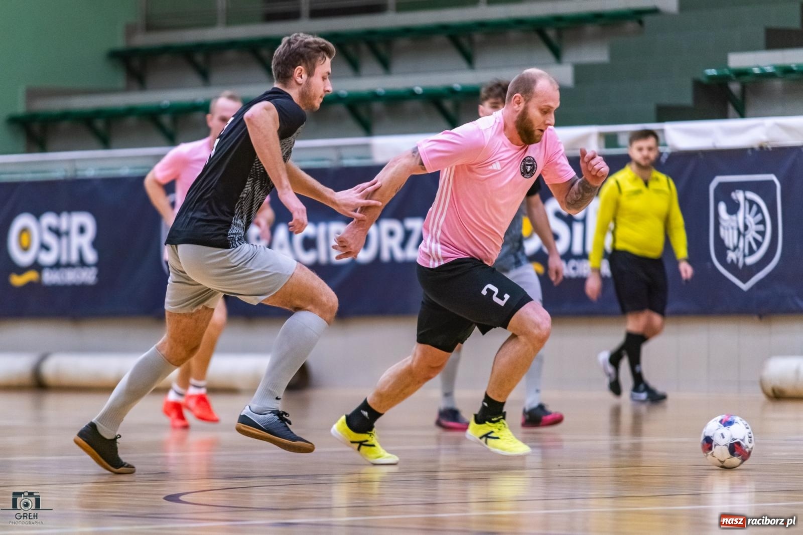 Zdjęcie w galerii na portalu naszraciborz.pl: HLPN. Sobota z futsalem w hali OSiR [FOTO] wiadomości z regionu