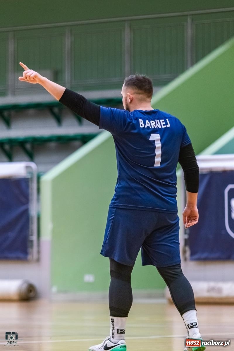 Zdjęcie w galerii na portalu naszraciborz.pl: HLPN. Sobota z futsalem w hali OSiR [FOTO] wiadomości z regionu