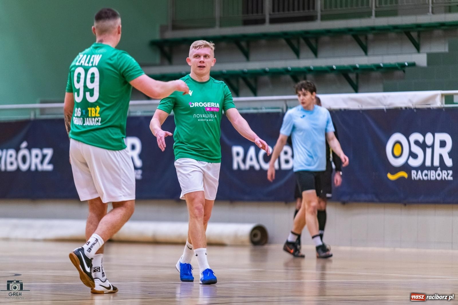 Zdjęcie w galerii na portalu naszraciborz.pl: HLPN. Sobota z futsalem w hali OSiR [FOTO] wiadomości z regionu