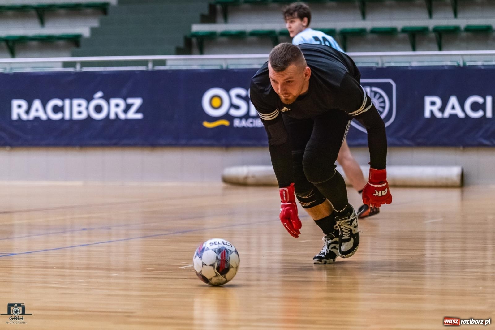 Zdjęcie w galerii na portalu naszraciborz.pl: HLPN. Sobota z futsalem w hali OSiR [FOTO] wiadomości z regionu