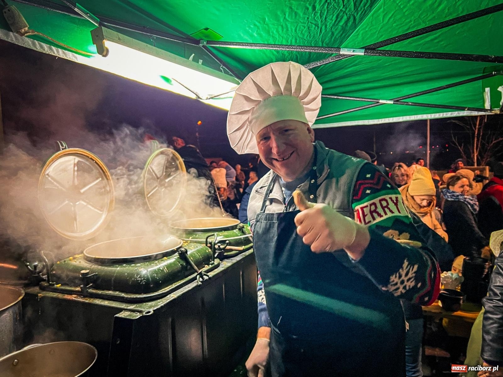 Zdjęcie w galerii na portalu naszraciborz.pl: Niedziela radości w Brzeziu - tanzańskie ciasteczka i żurek od Remigiusza Rączki wiadomości z regionu