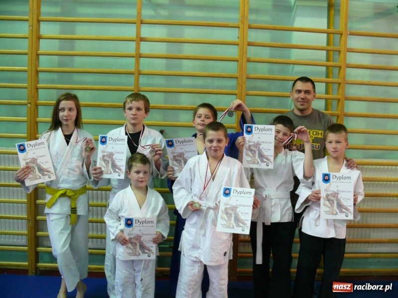 Zdjęcie w galerii na portalu naszraciborz.pl: Zdobyli 18 medali w dwa dni wiadomości z regionu