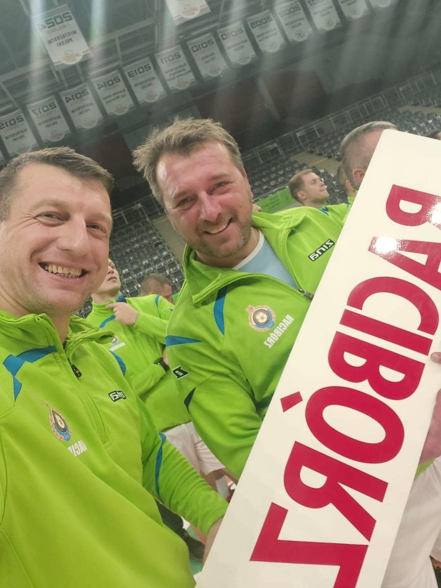 Zdjęcie w galerii na portalu naszraciborz.pl: Halowe Mistrzostwa Śląska sędziów piłkarskich. Ekipa z Raciborza na podium wiadomości z regionu