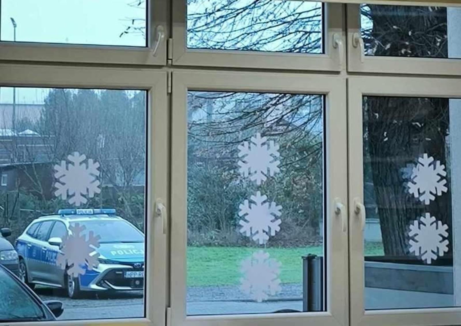 Zdjęcie w galerii na portalu naszraciborz.pl: Bezpieczeństwo to przecież ważna sprawa. Policyjna wizyta w przedszkolu wiadomości z regionu