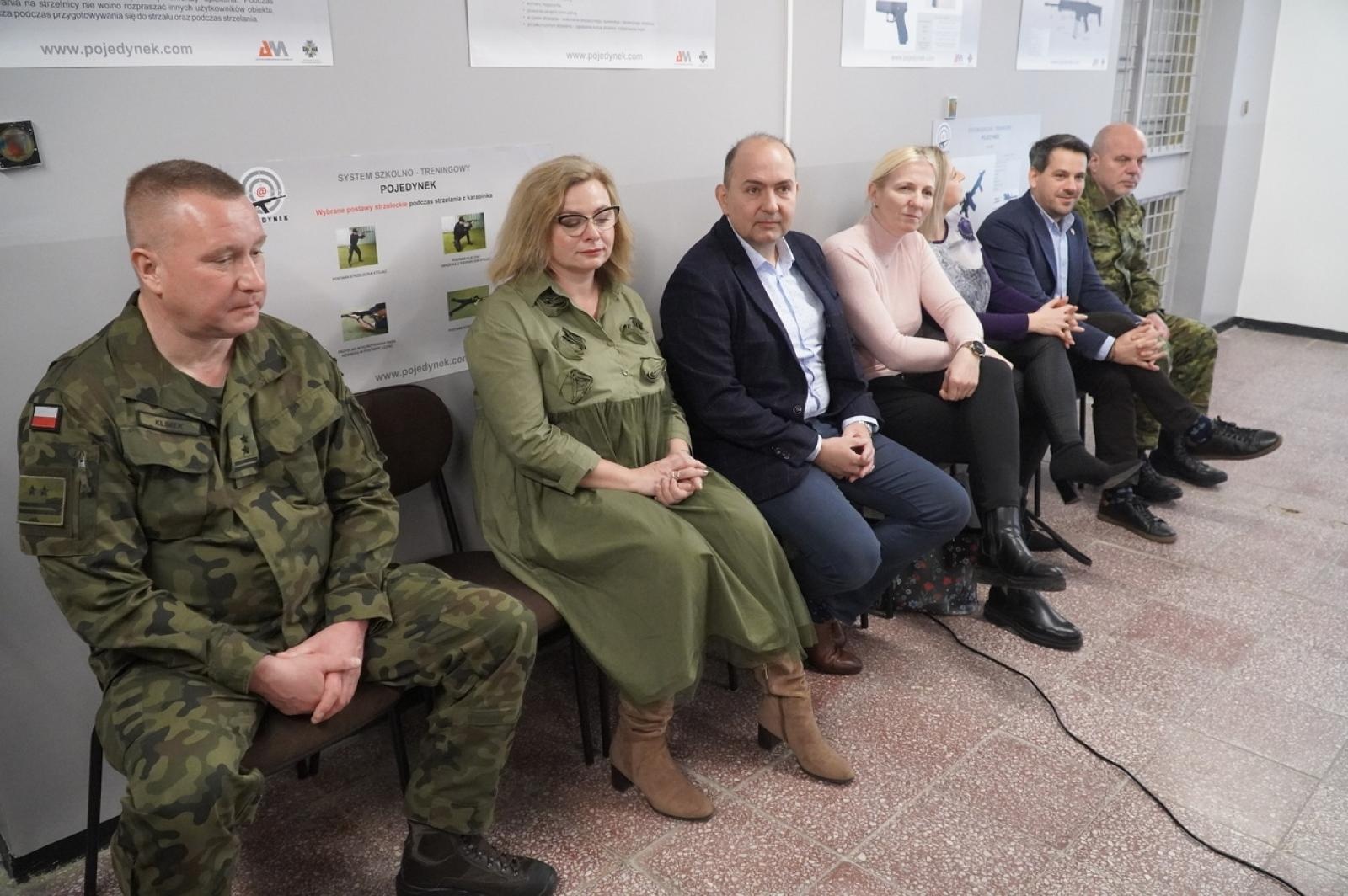 Zdjęcie w galerii na portalu naszraciborz.pl: Pierwsza wirtualna strzelnica w Raciborzu oficjalnie otwarta wiadomości z regionu