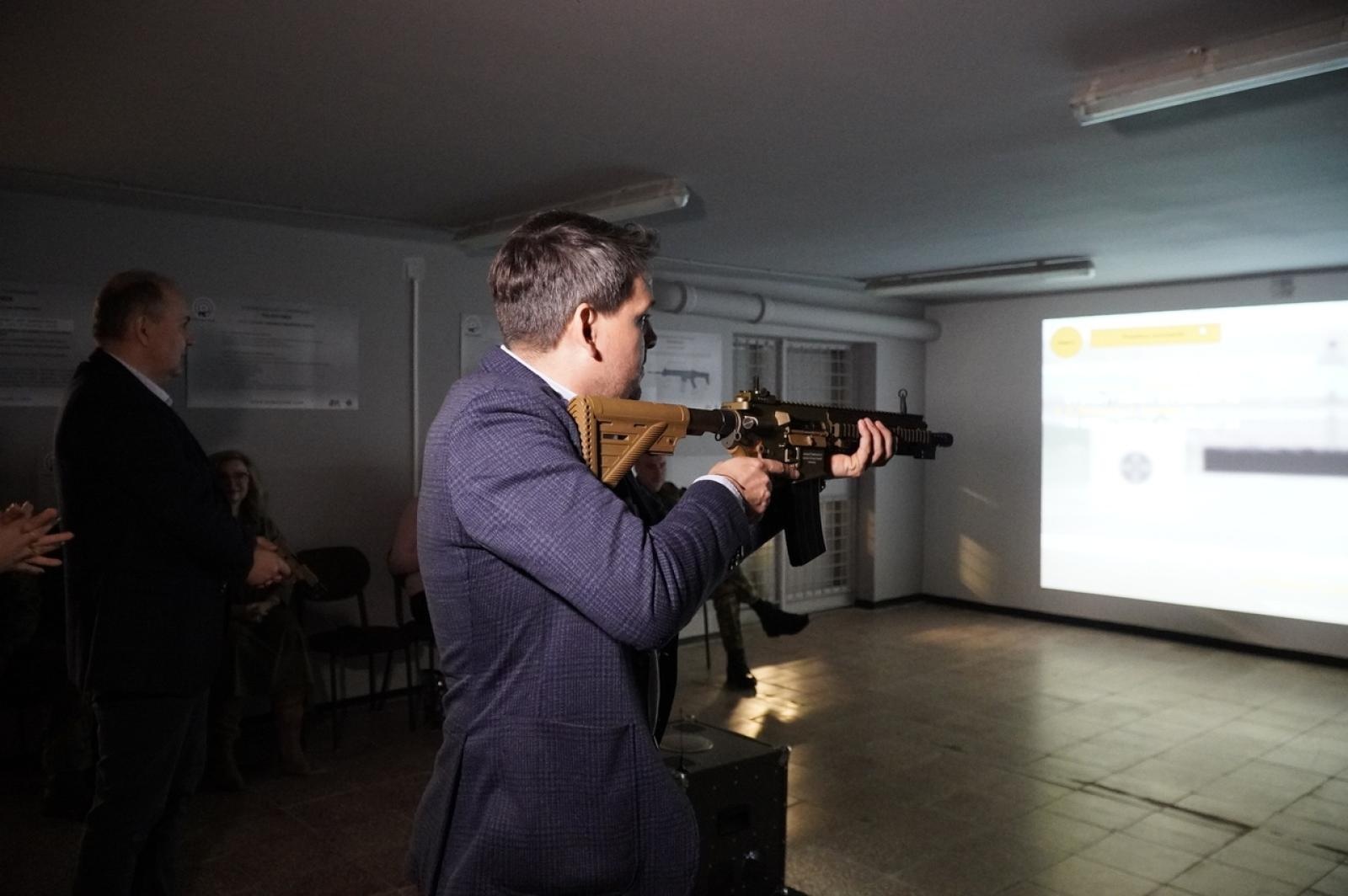 Zdjęcie w galerii na portalu naszraciborz.pl: Pierwsza wirtualna strzelnica w Raciborzu oficjalnie otwarta wiadomości z regionu