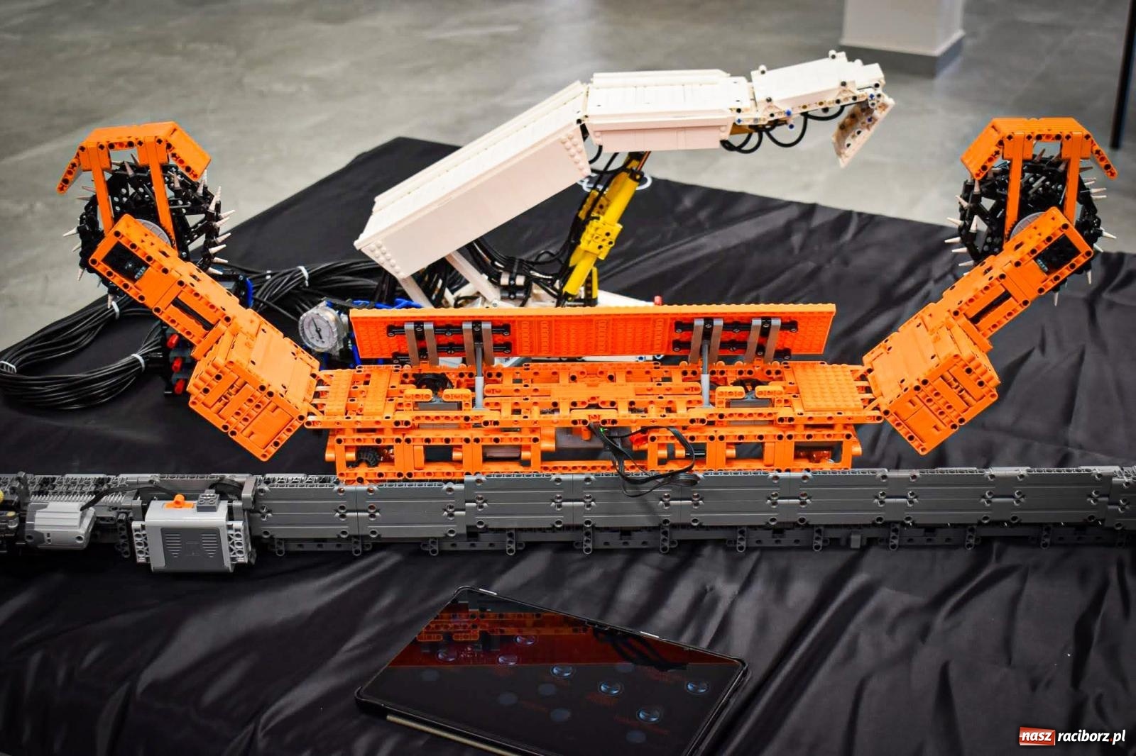 Zdjęcie w galerii na portalu naszraciborz.pl: Niedziela na zamku na Zamku Piastowskim w Raciborzu [FOTO i WIDEO] wiadomości z regionu