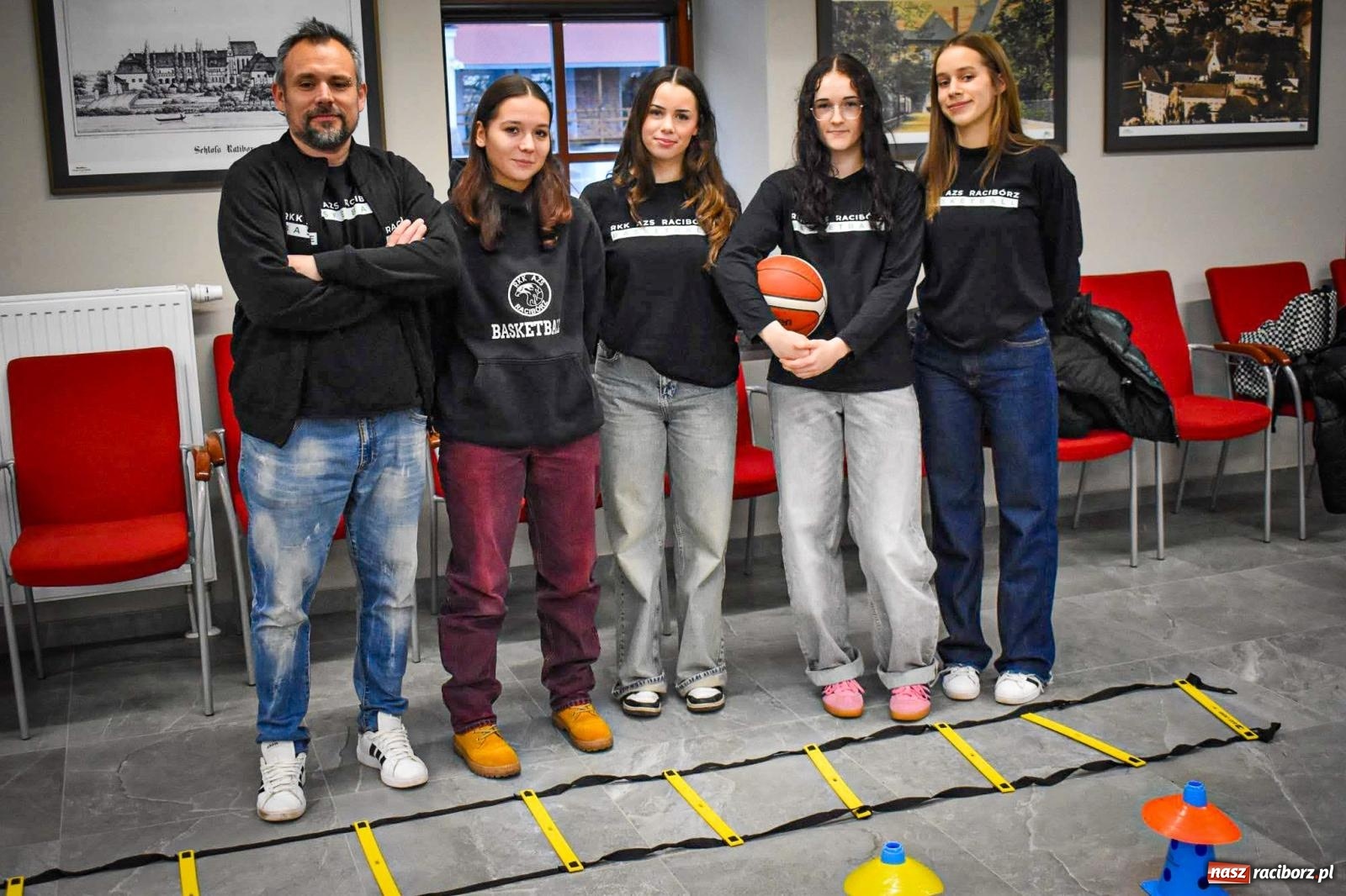 Zdjęcie w galerii na portalu naszraciborz.pl: Niedziela na zamku na Zamku Piastowskim w Raciborzu [FOTO i WIDEO] wiadomości z regionu