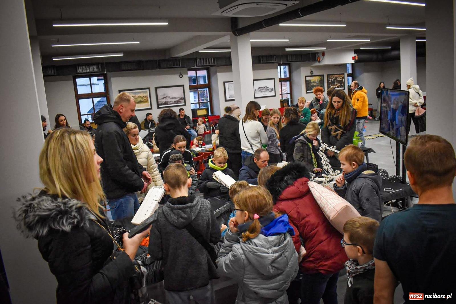 Zdjęcie w galerii na portalu naszraciborz.pl: Niedziela na zamku na Zamku Piastowskim w Raciborzu [FOTO i WIDEO] wiadomości z regionu