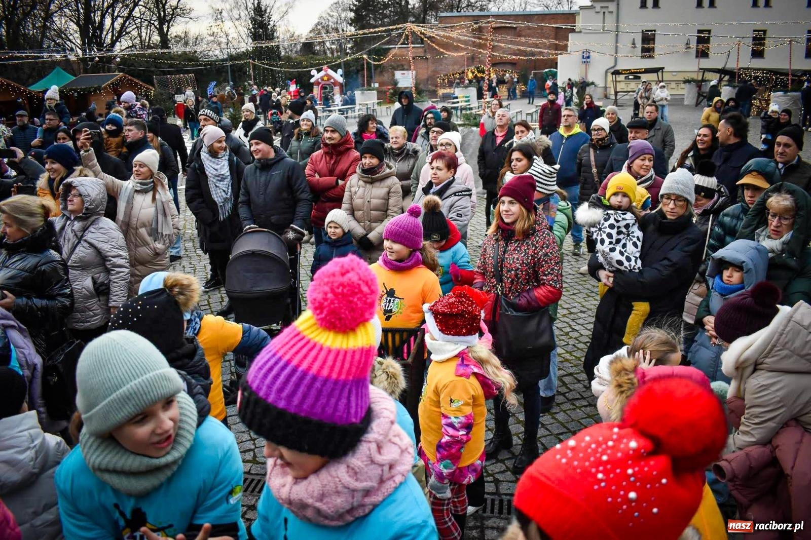 Zdjęcie w galerii na portalu naszraciborz.pl: Niedziela na zamku na Zamku Piastowskim w Raciborzu [FOTO i WIDEO] wiadomości z regionu