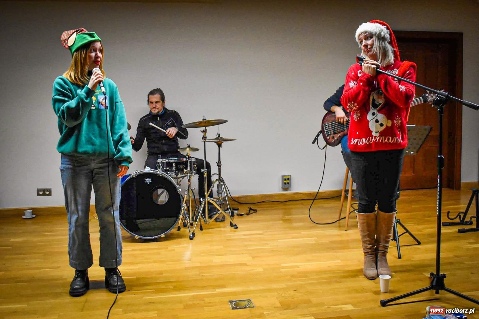 Zdjęcie w galerii na portalu naszraciborz.pl: Niedziela na zamku na Zamku Piastowskim w Raciborzu [FOTO i WIDEO] wiadomości z regionu