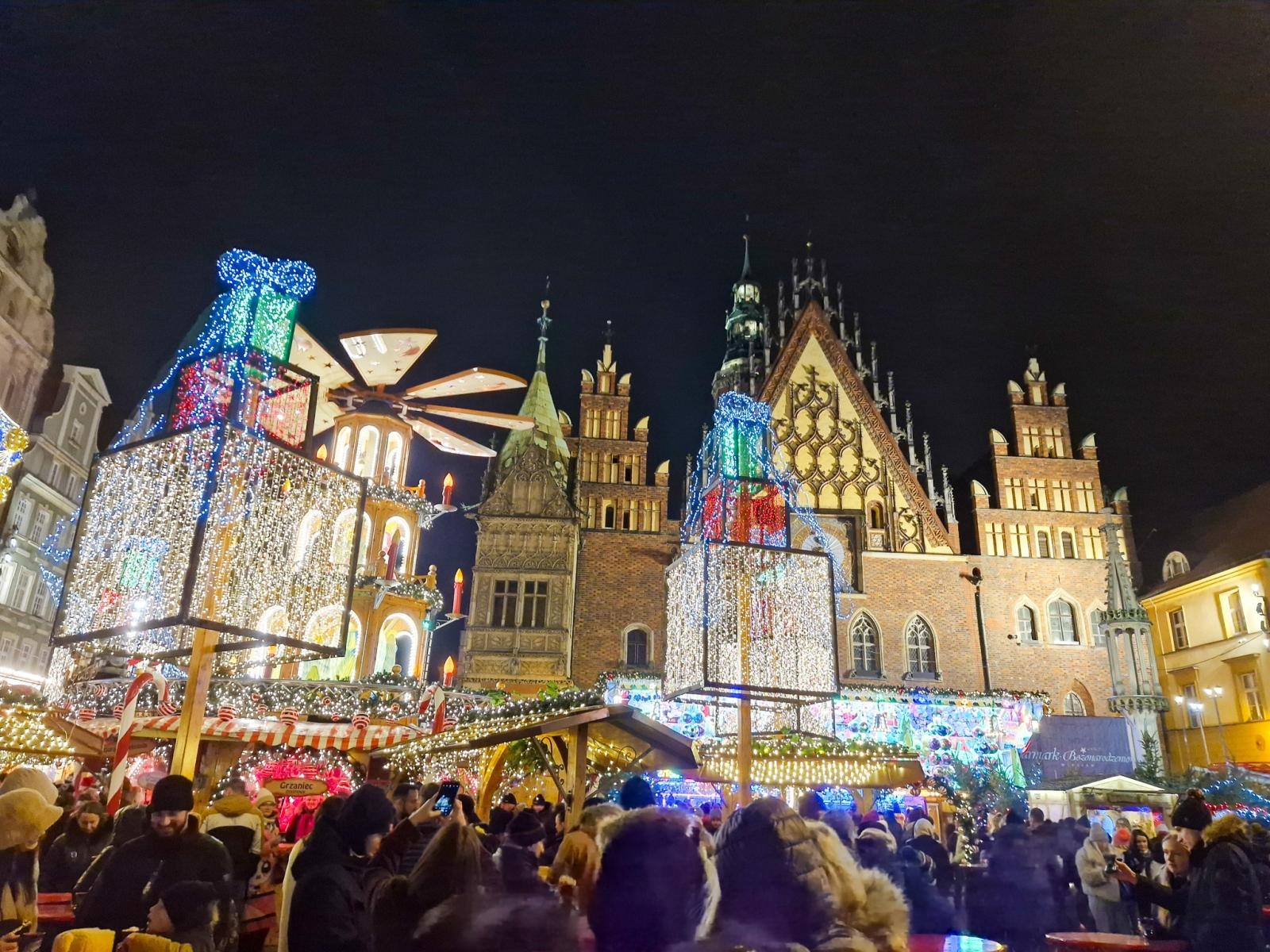 Zdjęcie w galerii na portalu naszraciborz.pl: Wycieczka z PTTK Racibórz: Wrocław zachwycił uczestników wiadomości z regionu