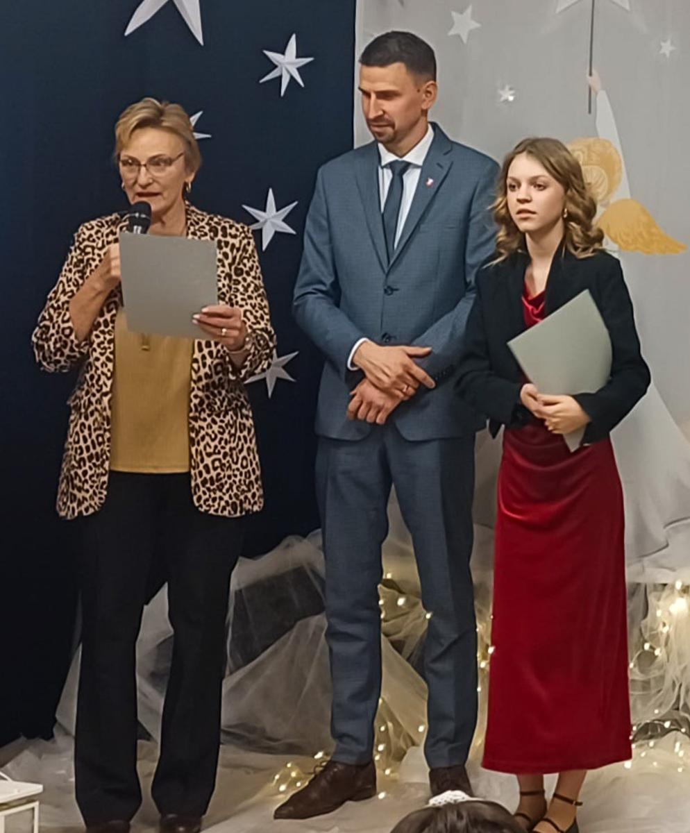 Zdjęcie w galerii na portalu naszraciborz.pl: Rozśpiewane Wojnowice – Powiatowy Konkurs Kolęd i Pastorałek wiadomości z regionu