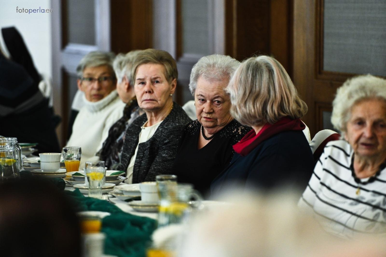 Zdjęcie w galerii na portalu naszraciborz.pl: Wigilia dla samotnych i potrzebujących mieszkańców gminy Krzanowice wiadomości z regionu