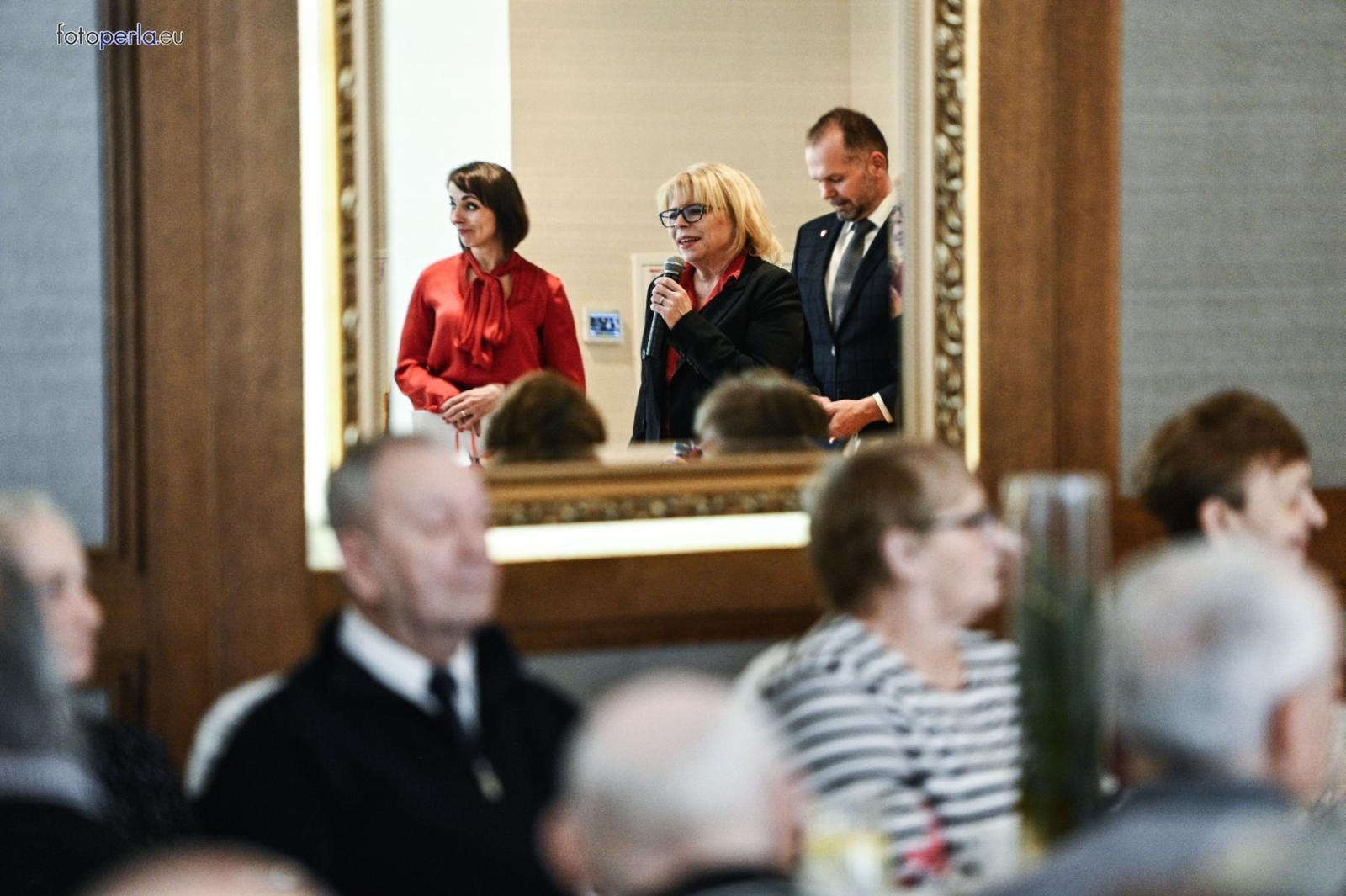 Zdjęcie w galerii na portalu naszraciborz.pl: Wigilia dla samotnych i potrzebujących mieszkańców gminy Krzanowice wiadomości z regionu