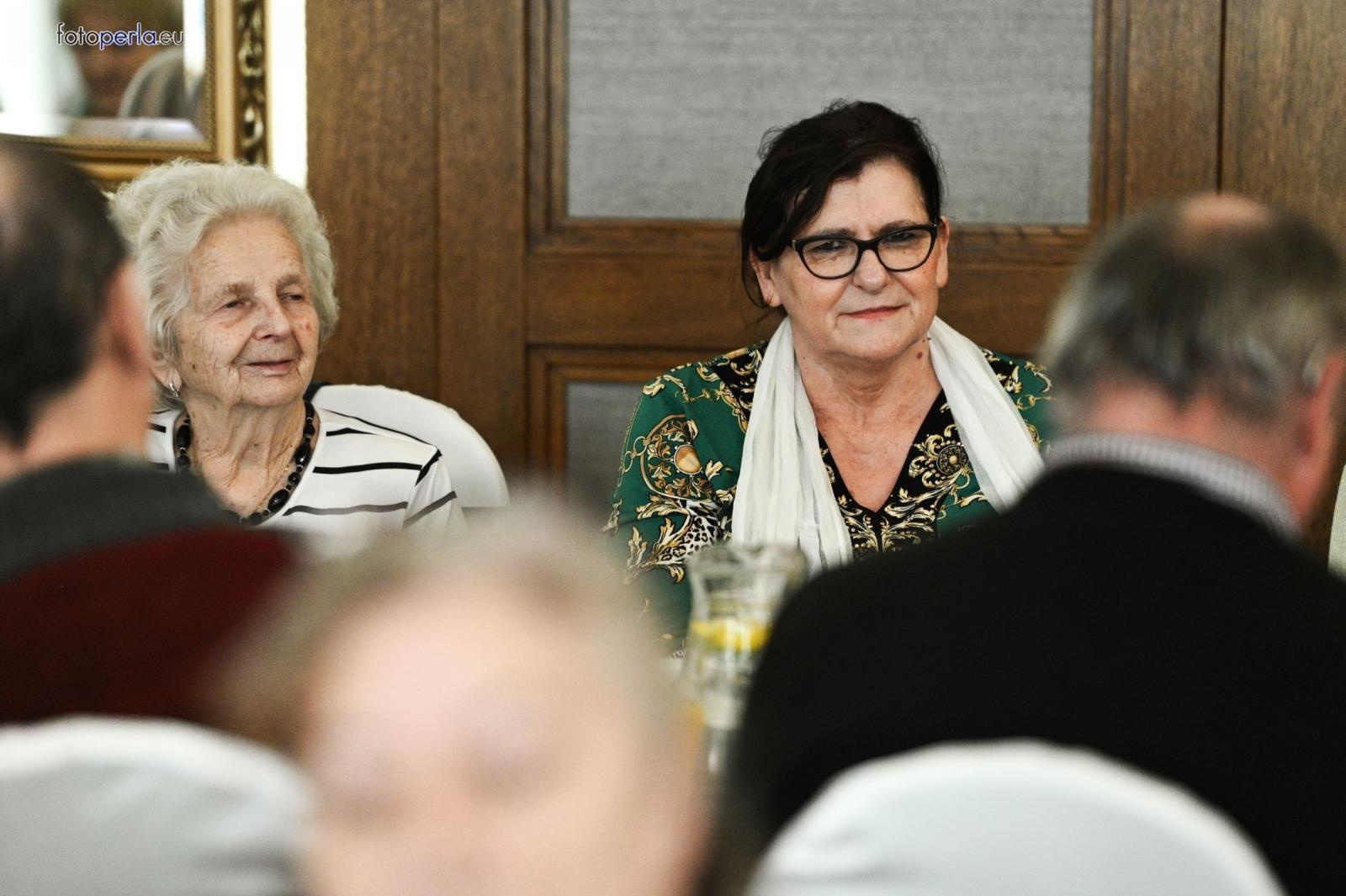 Zdjęcie w galerii na portalu naszraciborz.pl: Wigilia dla samotnych i potrzebujących mieszkańców gminy Krzanowice wiadomości z regionu