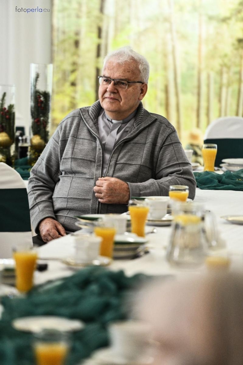 Zdjęcie w galerii na portalu naszraciborz.pl: Wigilia dla samotnych i potrzebujących mieszkańców gminy Krzanowice wiadomości z regionu