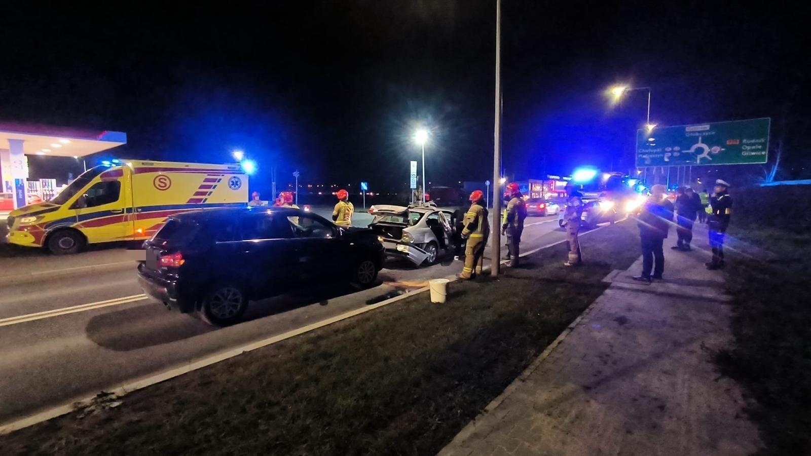 Zdjęcie w galerii na portalu naszraciborz.pl: Kolizyjny wtorek na raciborskich drogach. Zdarzenia drogowe na Bosackiej i Rybnickiej wiadomości z regionu