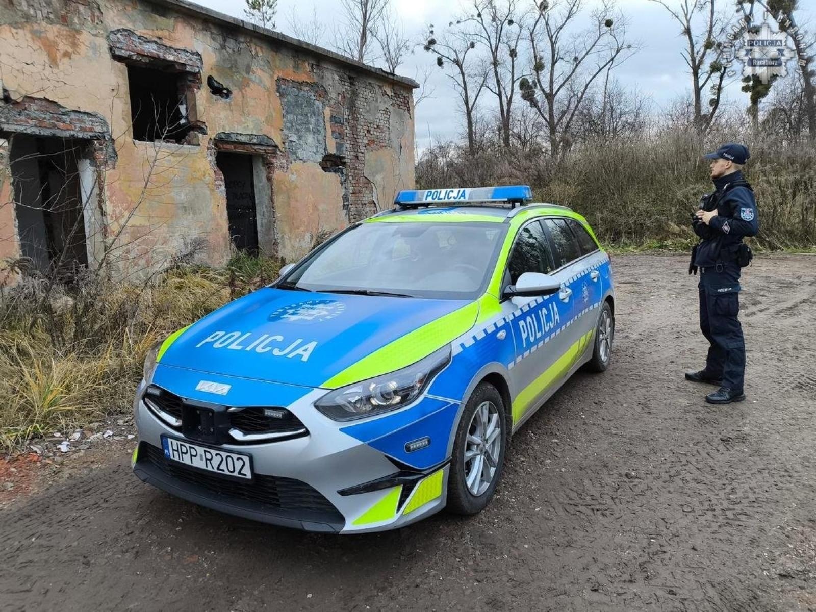 Zdjęcie w galerii na portalu naszraciborz.pl: Policjanci zwracają uwagę na los osób bezdomnych wiadomości z regionu