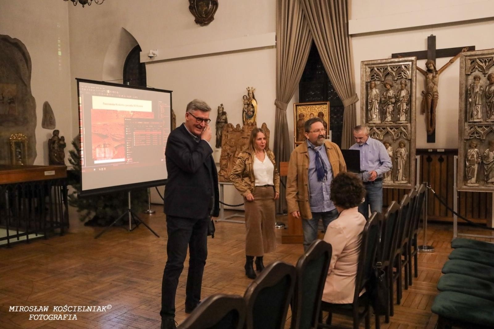 Zdjęcie w galerii na portalu naszraciborz.pl: Muzeum w Raciborzu. Angelus Silesius – poezja i mistycyzm w barokowym wydaniu  wiadomości z regionu