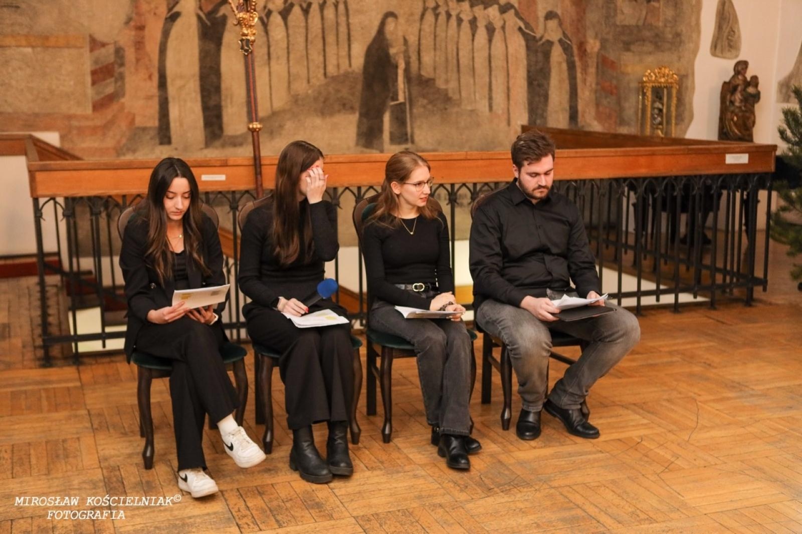 Zdjęcie w galerii na portalu naszraciborz.pl: Muzeum w Raciborzu. Angelus Silesius – poezja i mistycyzm w barokowym wydaniu  wiadomości z regionu