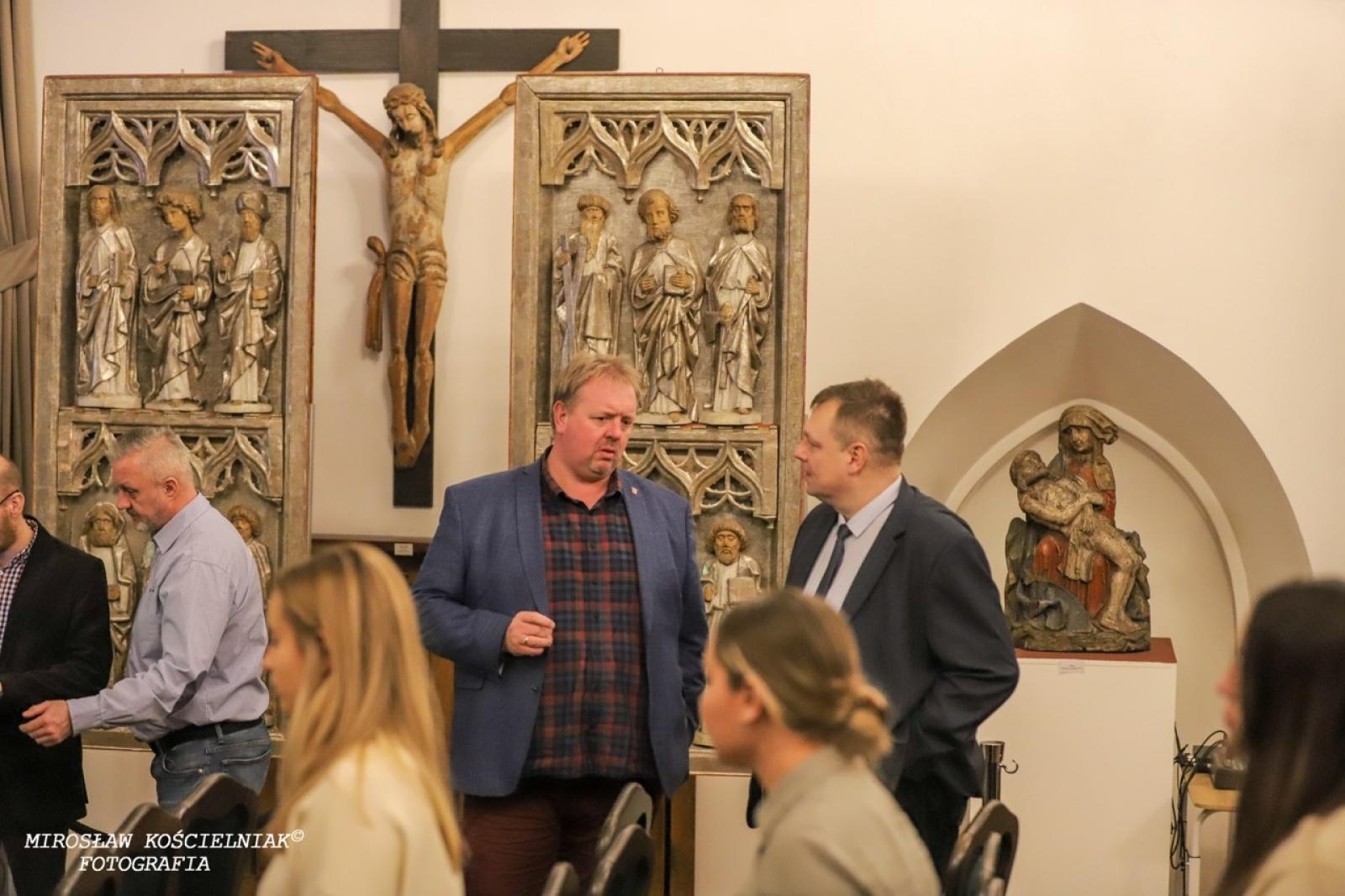 Zdjęcie w galerii na portalu naszraciborz.pl: Muzeum w Raciborzu. Angelus Silesius – poezja i mistycyzm w barokowym wydaniu  wiadomości z regionu