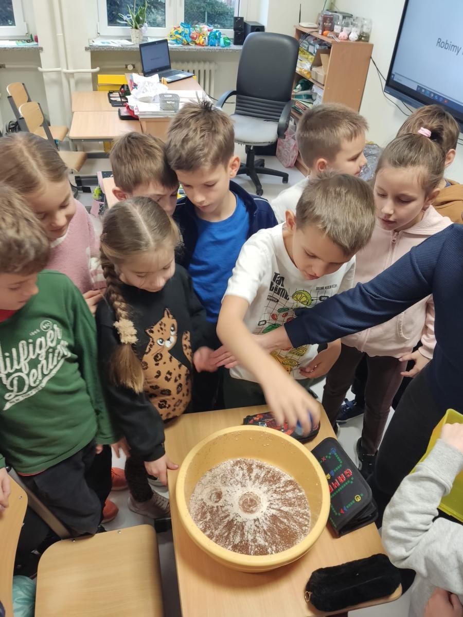 Zdjęcie w galerii na portalu naszraciborz.pl: Uczniowie ZSP1 w Raciborzu o jeden krok do... Kosmosu wiadomości z regionu