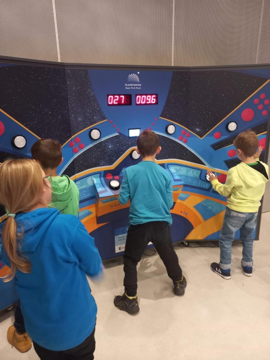 Zdjęcie w galerii na portalu naszraciborz.pl: Uczniowie ZSP1 w Raciborzu o jeden krok do... Kosmosu wiadomości z regionu