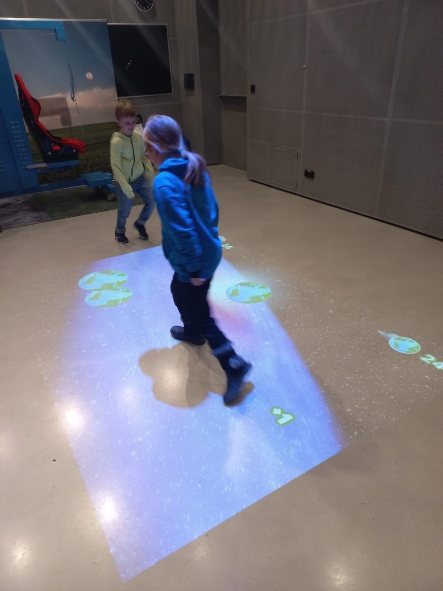 Zdjęcie w galerii na portalu naszraciborz.pl: Uczniowie ZSP1 w Raciborzu o jeden krok do... Kosmosu wiadomości z regionu