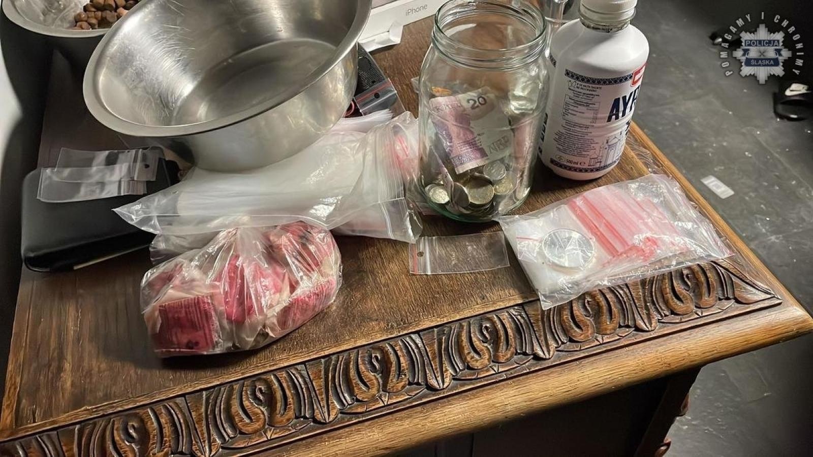 Zdjęcie w galerii na portalu naszraciborz.pl: Śląska policja zatrzymała kolejną grupę pseudokibiców gangsterów wiadomości z regionu