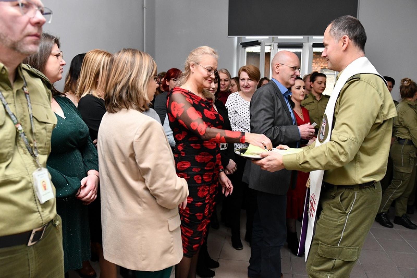 Zdjęcie w galerii na portalu naszraciborz.pl: Świąteczne spotkania opłatkowe w Śląskim Oddziale Straży Granicznej wiadomości z regionu