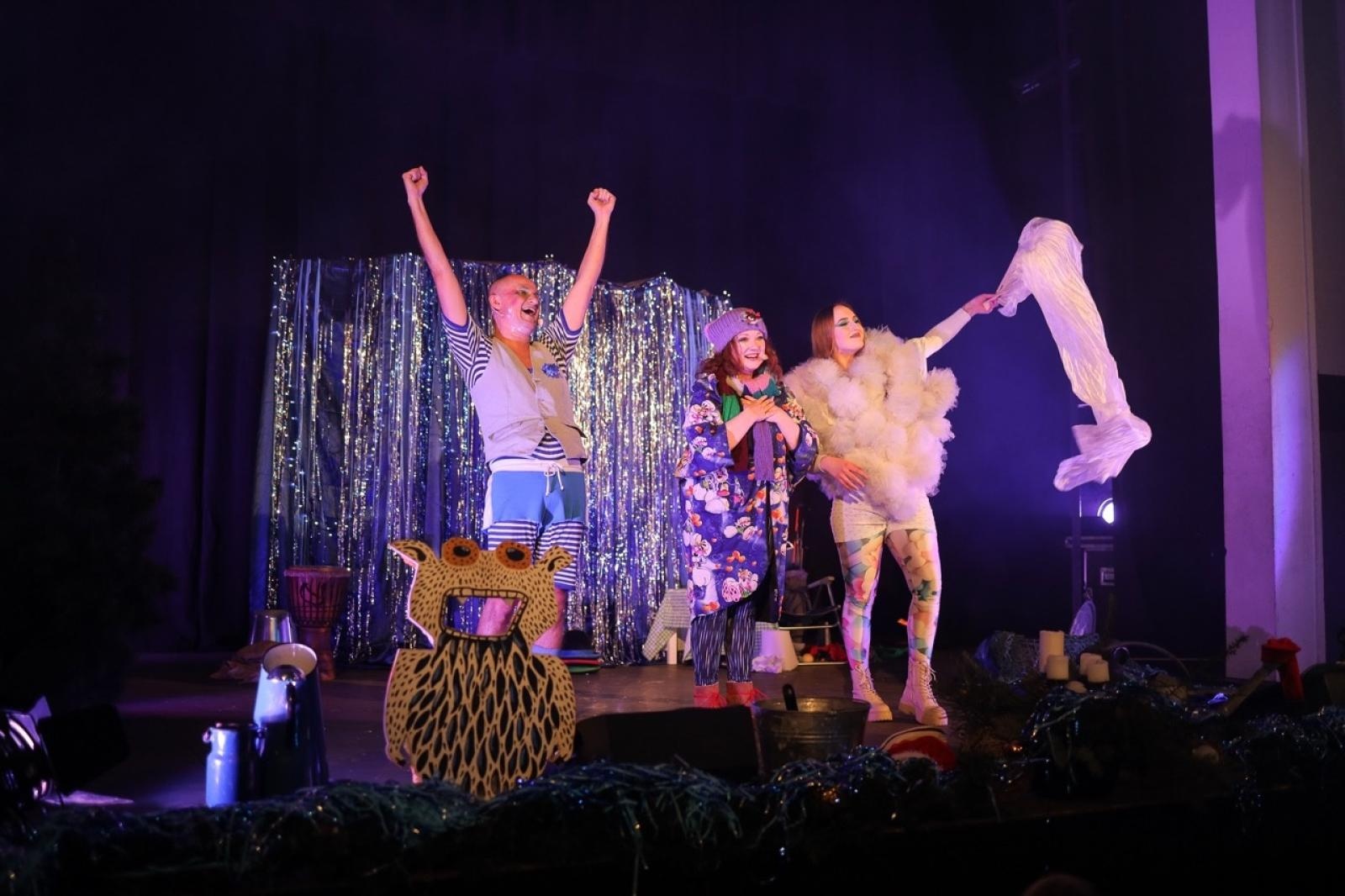 Zdjęcie w galerii na portalu naszraciborz.pl: O jednym Utopcu, który nie lubił śniegu wiadomości z regionu