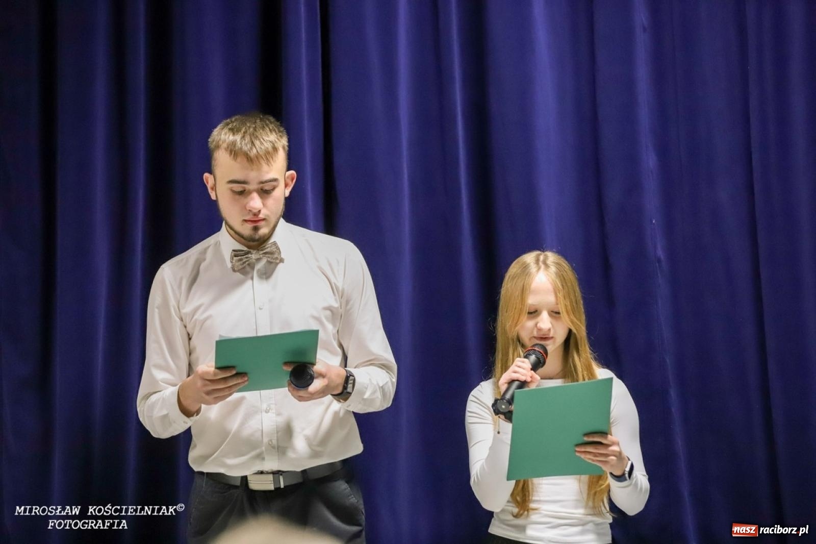 Zdjęcie w galerii na portalu naszraciborz.pl: Jasełka 2024 w Mechaniku. Magia świąt na scenie i w sercach wiadomości z regionu