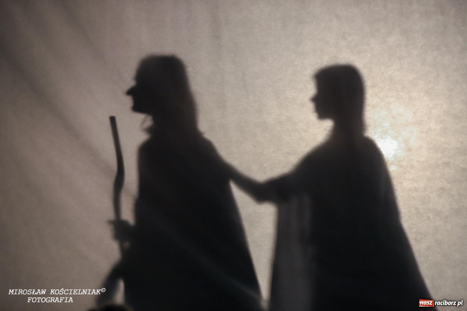 Zdjęcie w galerii na portalu naszraciborz.pl: Jasełka 2024 w Mechaniku. Magia świąt na scenie i w sercach wiadomości z regionu