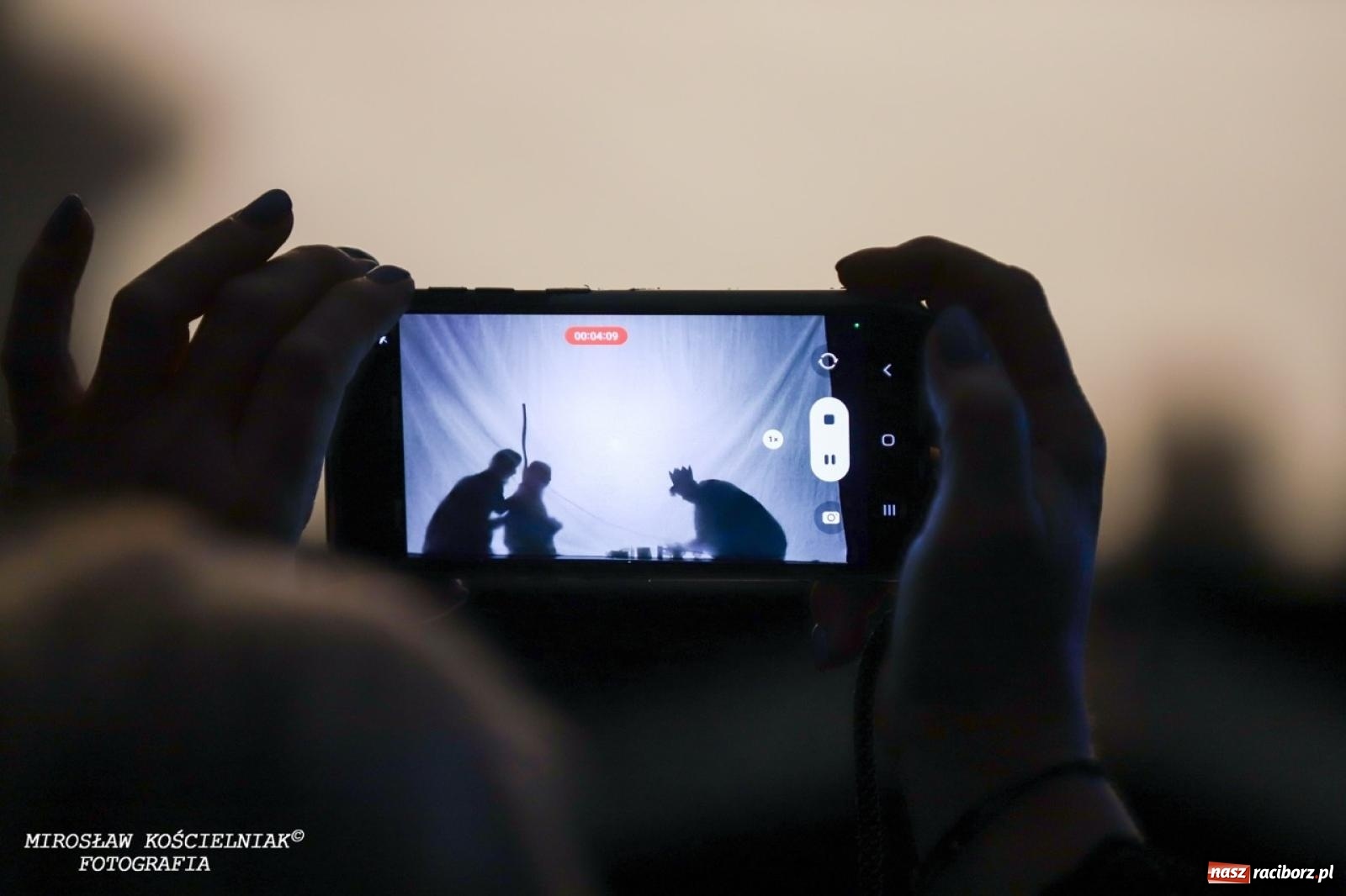 Zdjęcie w galerii na portalu naszraciborz.pl: Jasełka 2024 w Mechaniku. Magia świąt na scenie i w sercach wiadomości z regionu