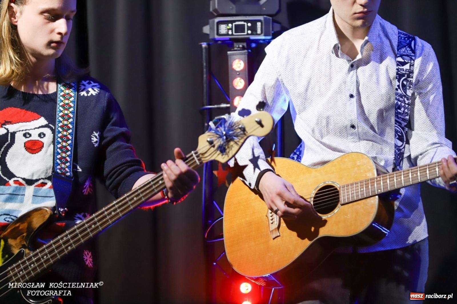 Zdjęcie w galerii na portalu naszraciborz.pl: Jasełka 2024 w Mechaniku. Magia świąt na scenie i w sercach wiadomości z regionu