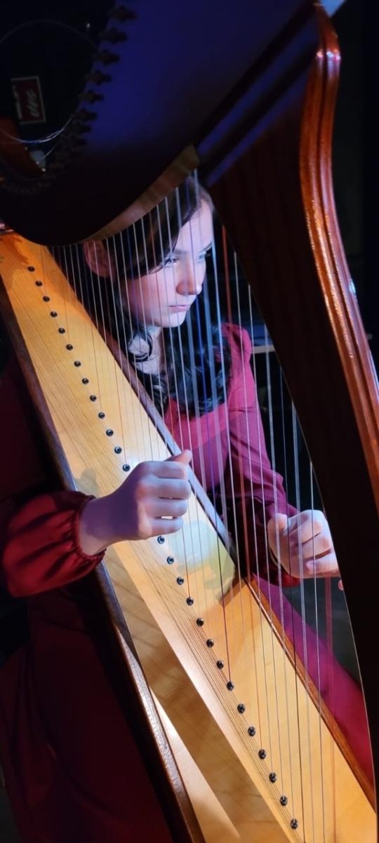 Zdjęcie w galerii na portalu naszraciborz.pl: Niezwykły wieczór w Diecezjalnym Liceum Ogólnokształcącym wiadomości z regionu