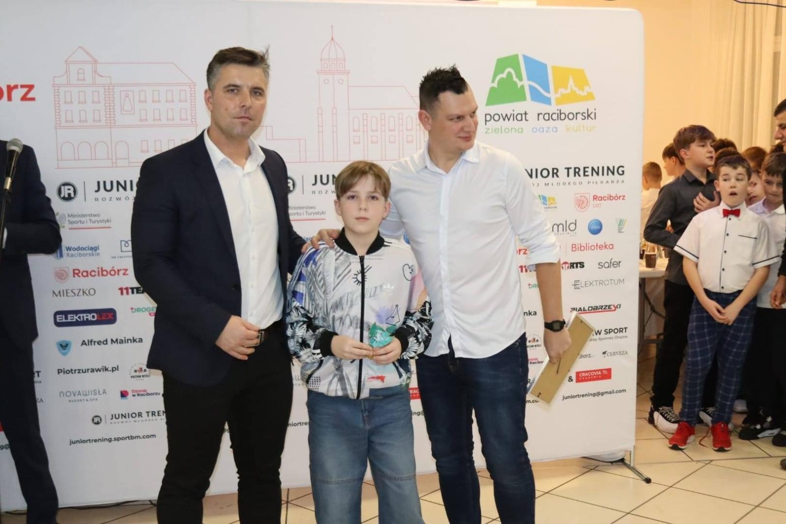 Zdjęcie w galerii na portalu naszraciborz.pl: I gala sportowa młodych mistrzów Junior Trening [FOTO] wiadomości z regionu
