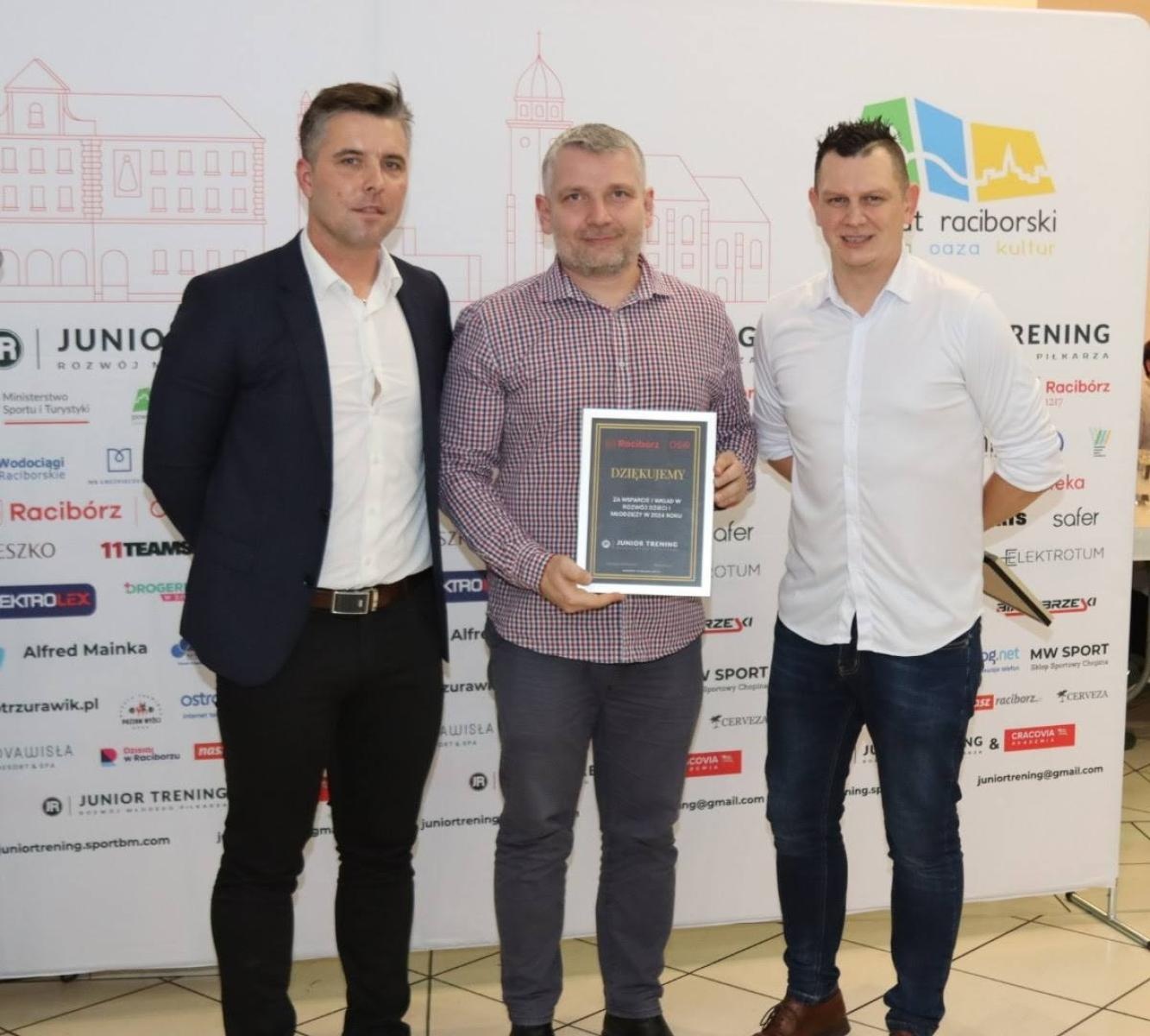 Zdjęcie w galerii na portalu naszraciborz.pl: I gala sportowa młodych mistrzów Junior Trening [FOTO] wiadomości z regionu