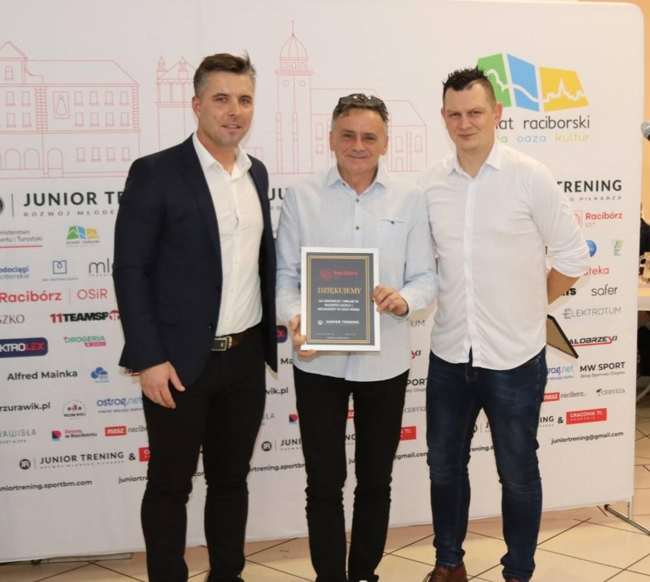 Zdjęcie w galerii na portalu naszraciborz.pl: I gala sportowa młodych mistrzów Junior Trening [FOTO] wiadomości z regionu