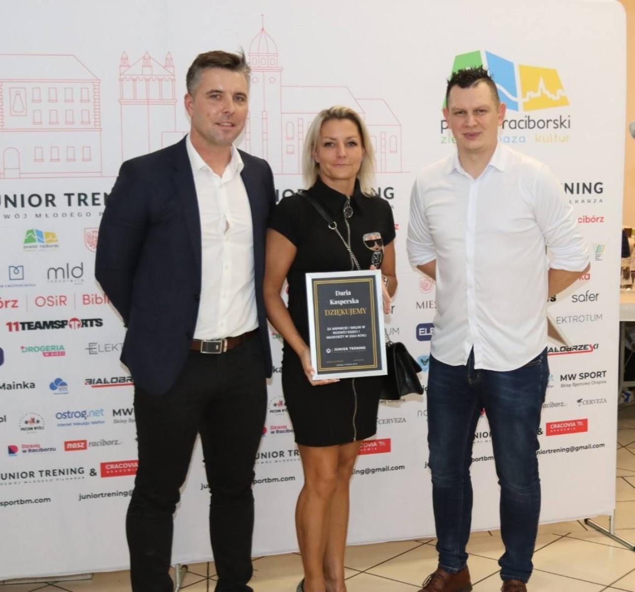 Zdjęcie w galerii na portalu naszraciborz.pl: I gala sportowa młodych mistrzów Junior Trening [FOTO] wiadomości z regionu