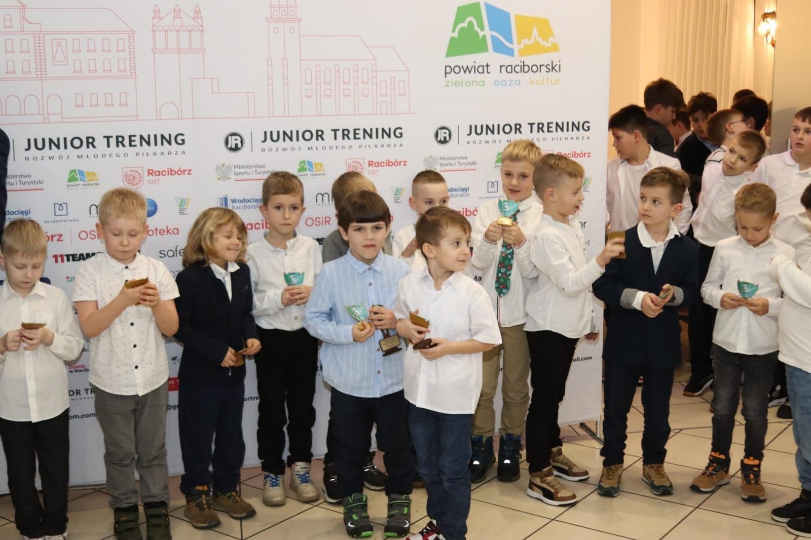 Zdjęcie w galerii na portalu naszraciborz.pl: I gala sportowa młodych mistrzów Junior Trening [FOTO] wiadomości z regionu
