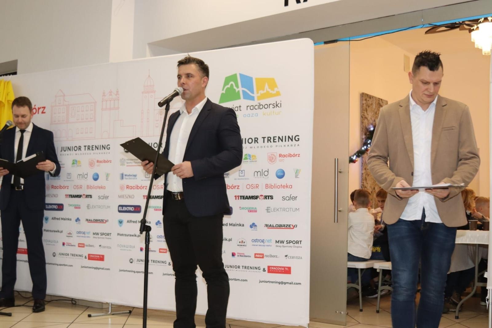 Zdjęcie w galerii na portalu naszraciborz.pl: I gala sportowa młodych mistrzów Junior Trening [FOTO] wiadomości z regionu