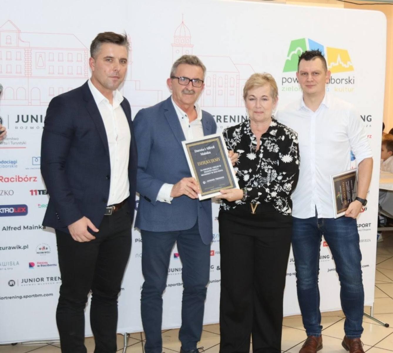 Zdjęcie w galerii na portalu naszraciborz.pl: I gala sportowa młodych mistrzów Junior Trening [FOTO] wiadomości z regionu