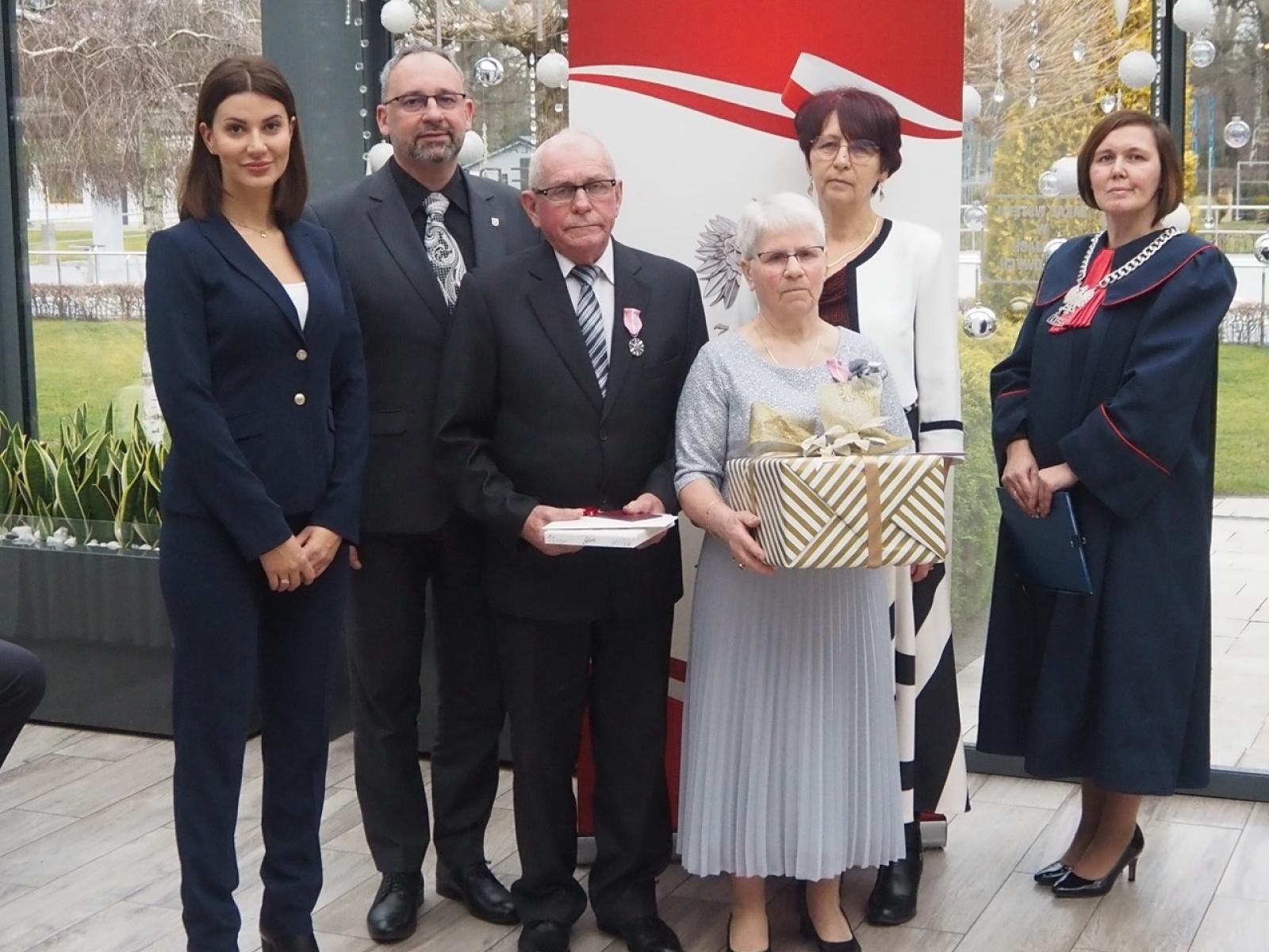 Zdjęcie w galerii na portalu naszraciborz.pl: Dwadzieścia par z gminy Nędza świętowało złote, diamentowe i żelazne gody [FOTO i WIDEO] wiadomości z regionu