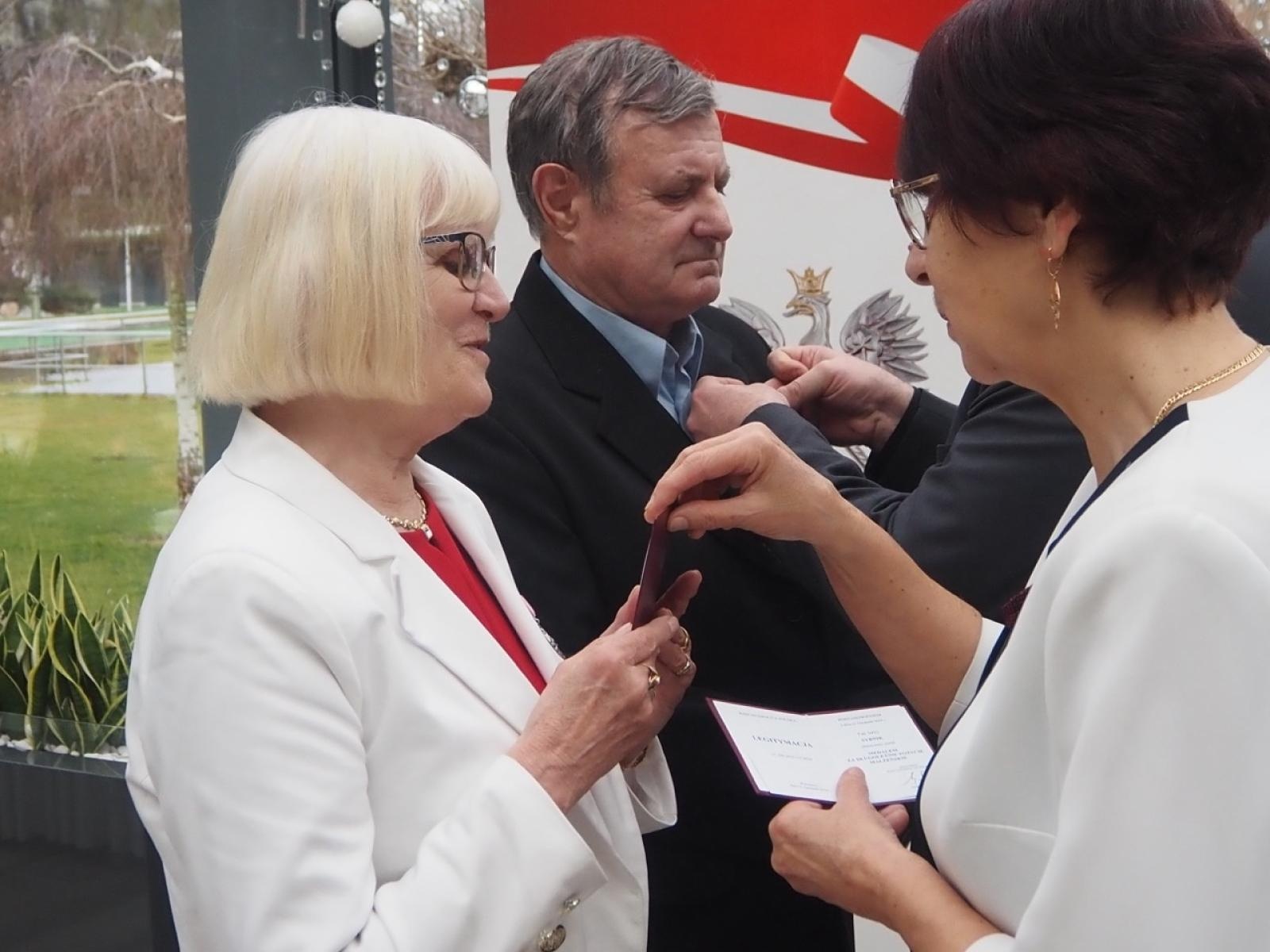 Zdjęcie w galerii na portalu naszraciborz.pl: Dwadzieścia par z gminy Nędza świętowało złote, diamentowe i żelazne gody [FOTO i WIDEO] wiadomości z regionu